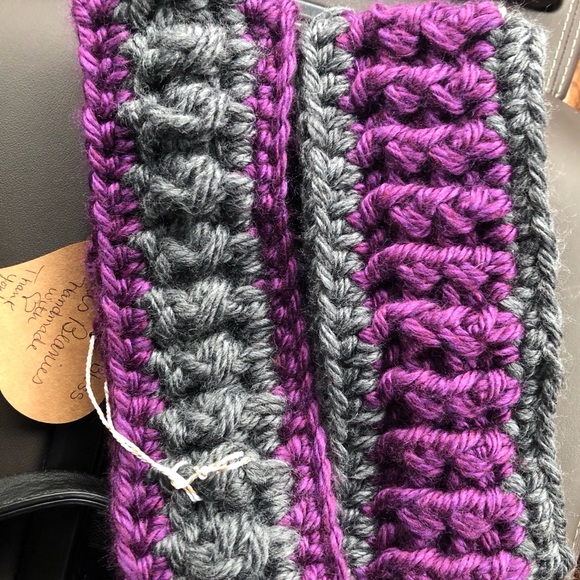 Crocheted headbands what color would you like? - Picture 4 of 6